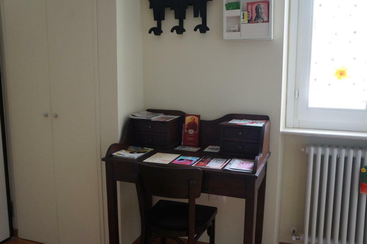 Il Vicolo 48 Bed & Breakfast Pesaro Luaran gambar